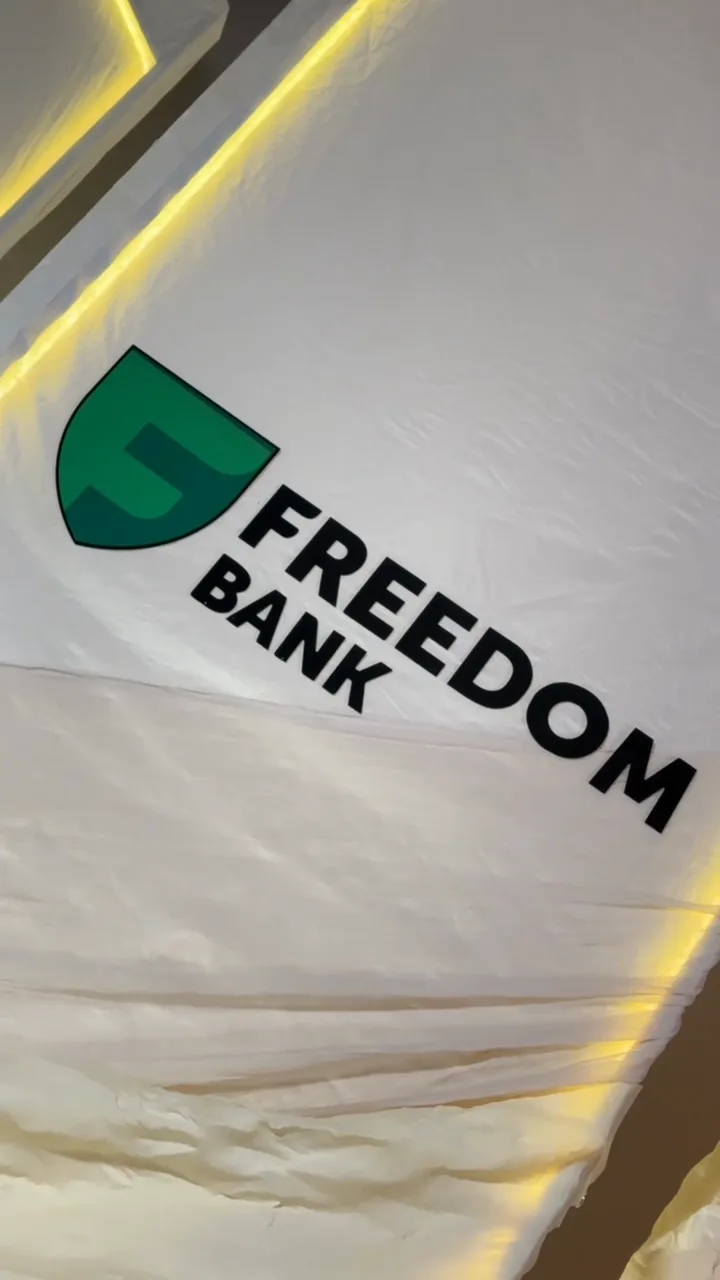 AI Drawing Screen num evento do Freedom Bank