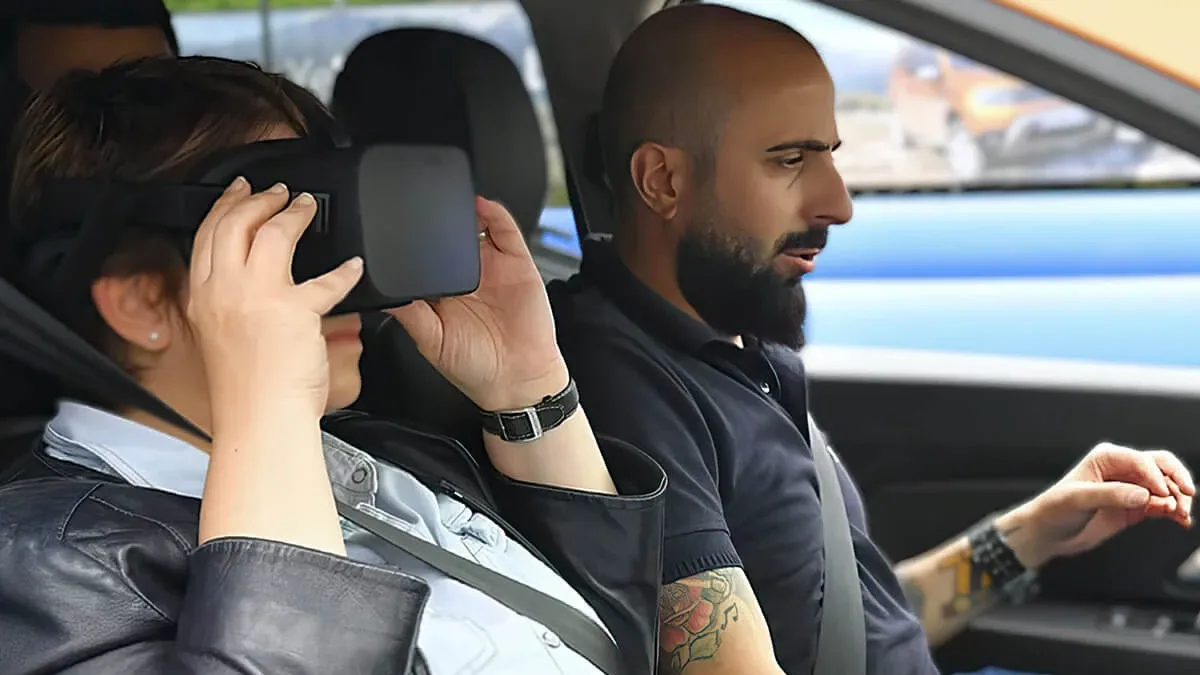 Dacia Mixed Reality VR Roadshow